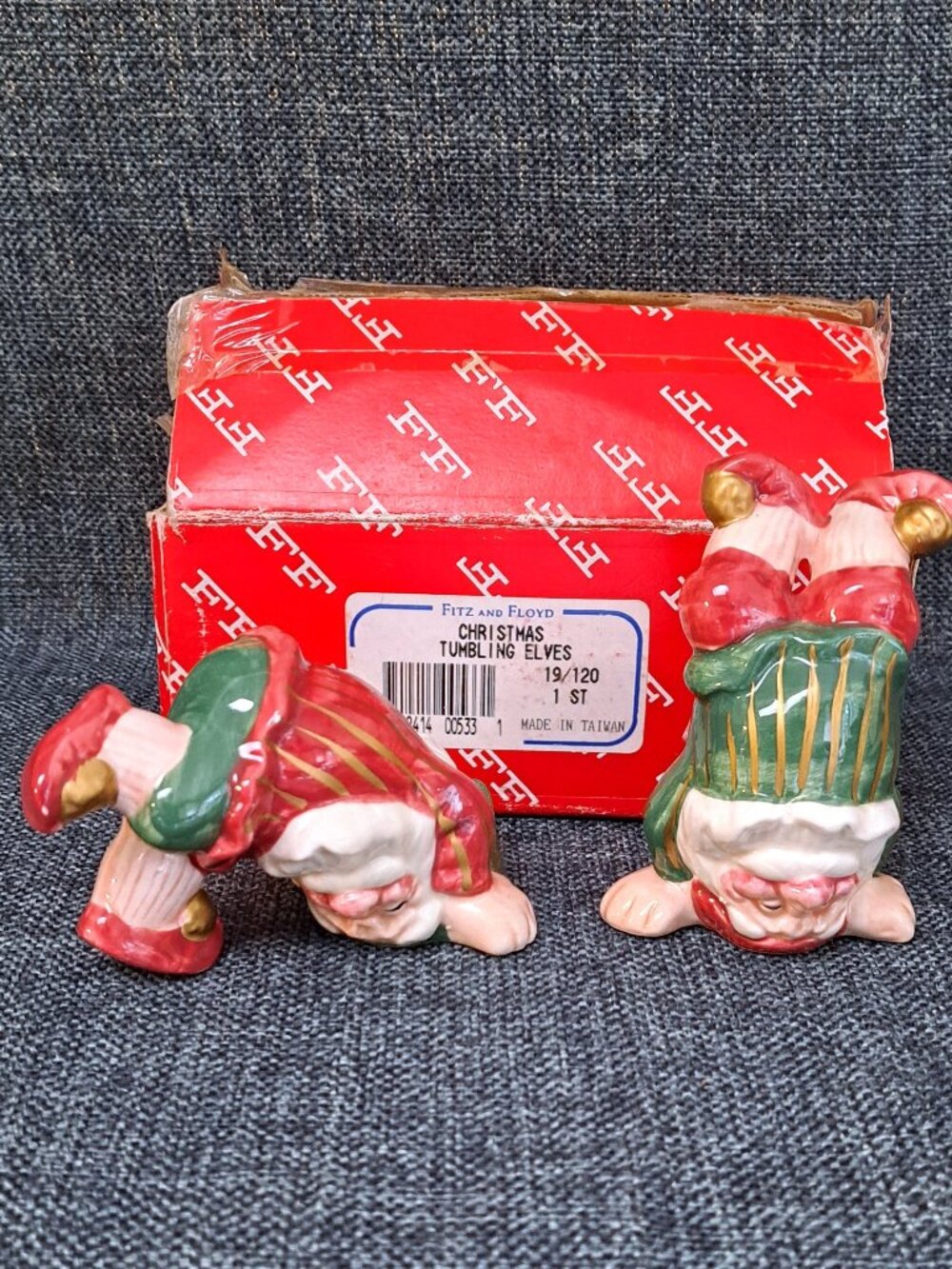 FITZ & FLOYD CHRISTMAS TUMBLING SANTA CLAUS FIGURINES W ORIGINAL BOX
